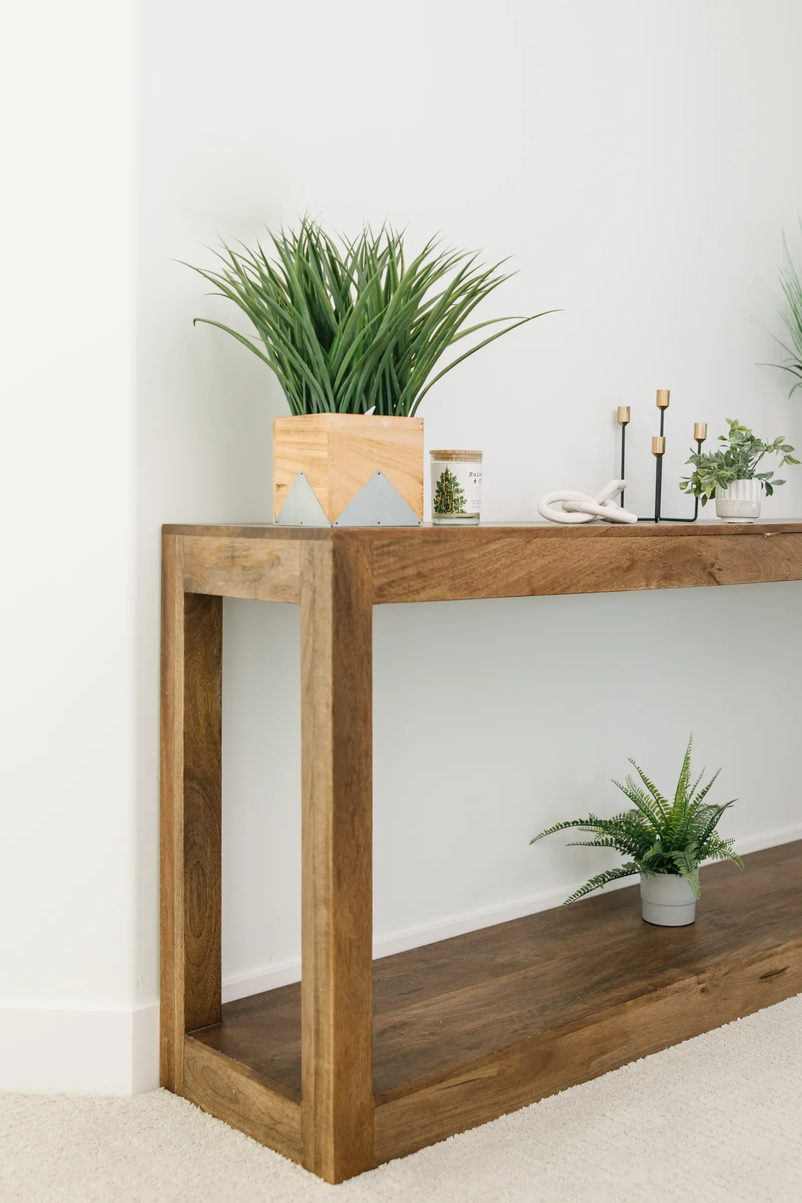 side table on carpet with plan